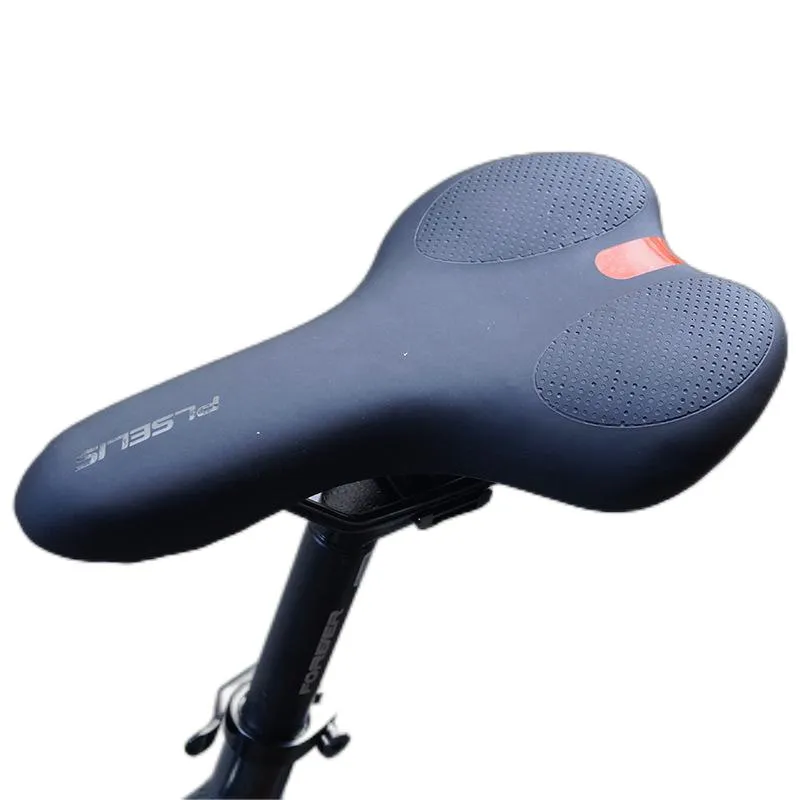 New Full Carbon Lightweight Hollow Breathable Mountain Bike Saddle